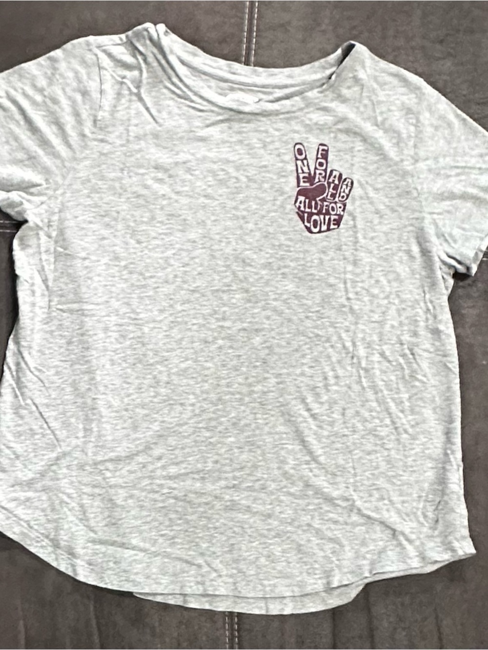 Old Navy Light Gray Graphic Peace Short Sleeve Tee